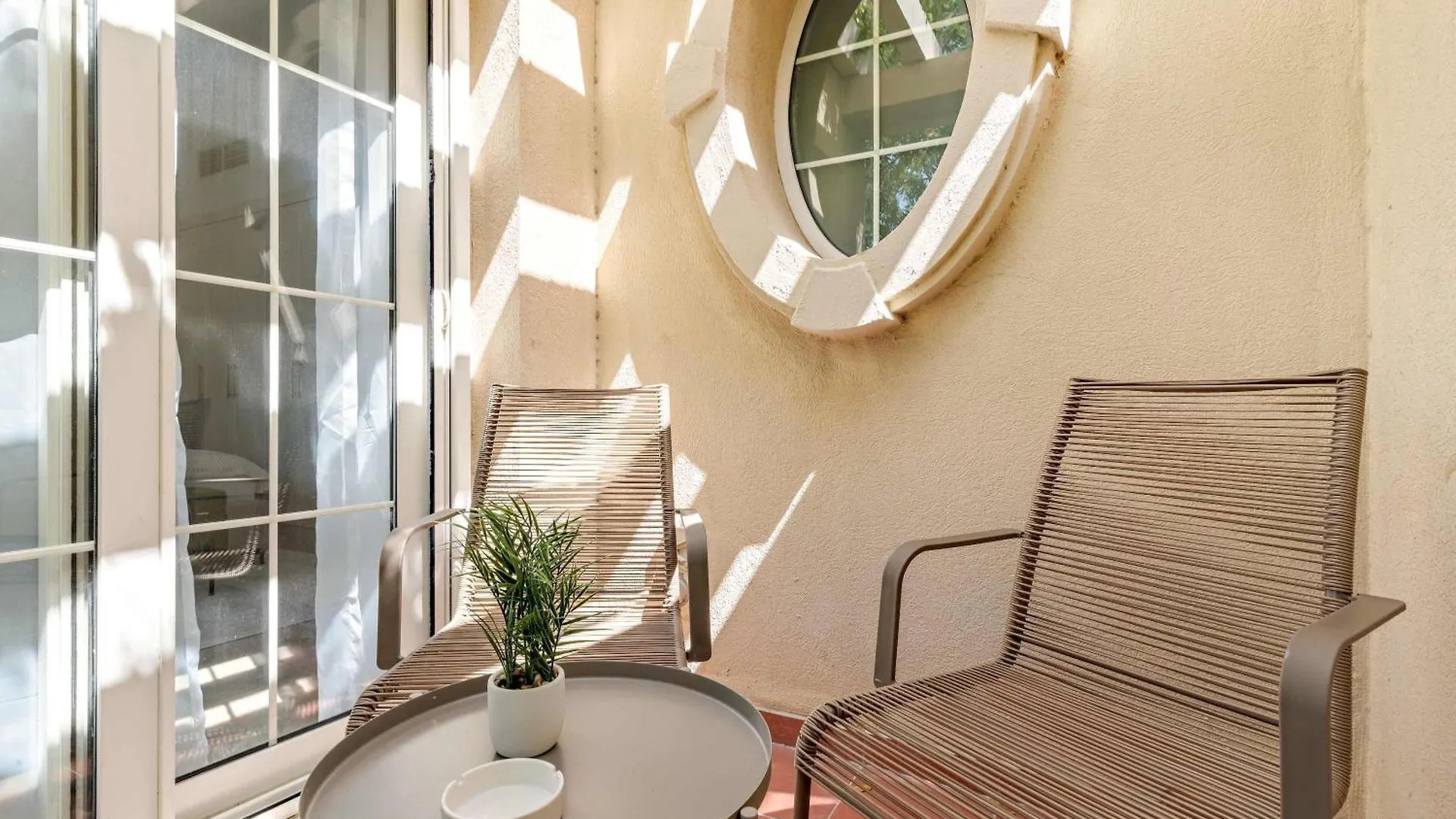 Silkhaus Luxe 2 Bdr With Maid Room In Springs 7 Villa 14 Dubai 0*,