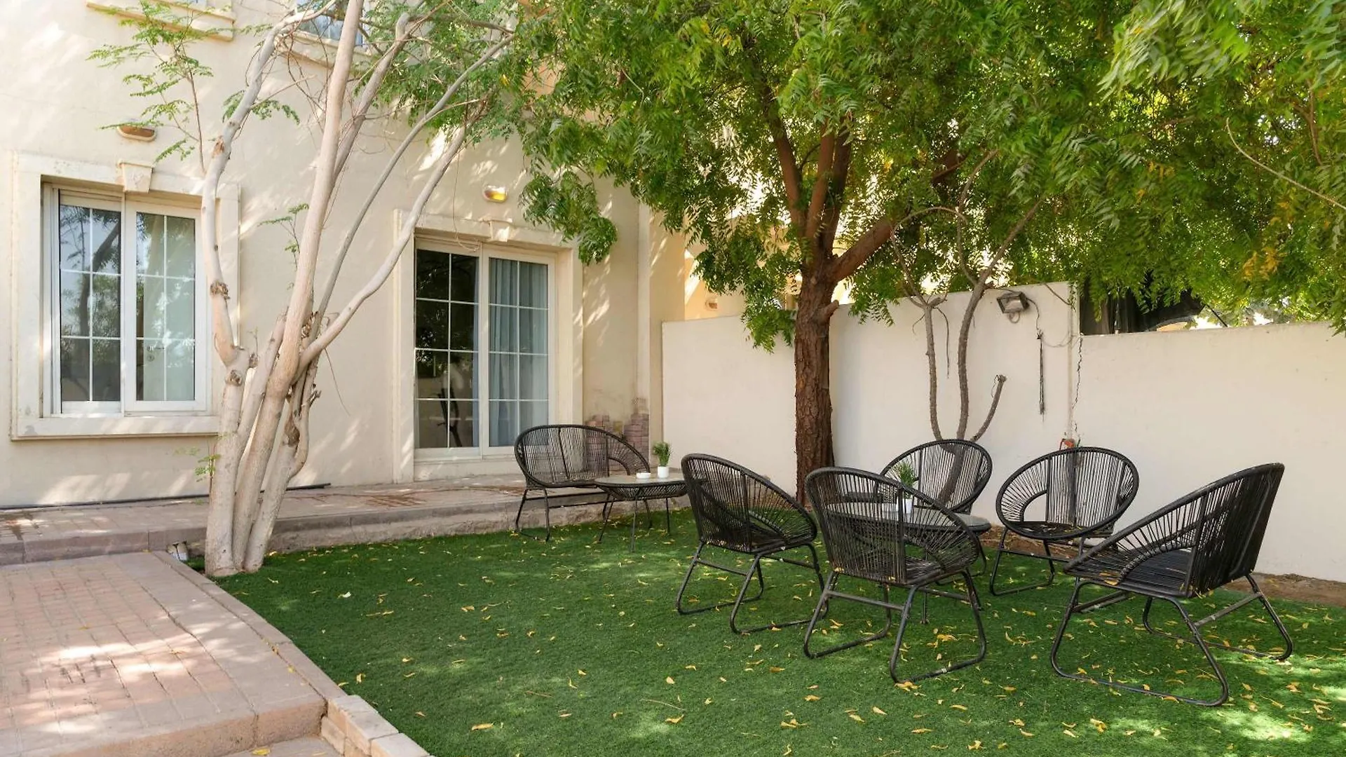 Semesterbostad Silkhaus Luxe 2 Bdr With Maid Room In Springs 7 Villa 14 Dubai