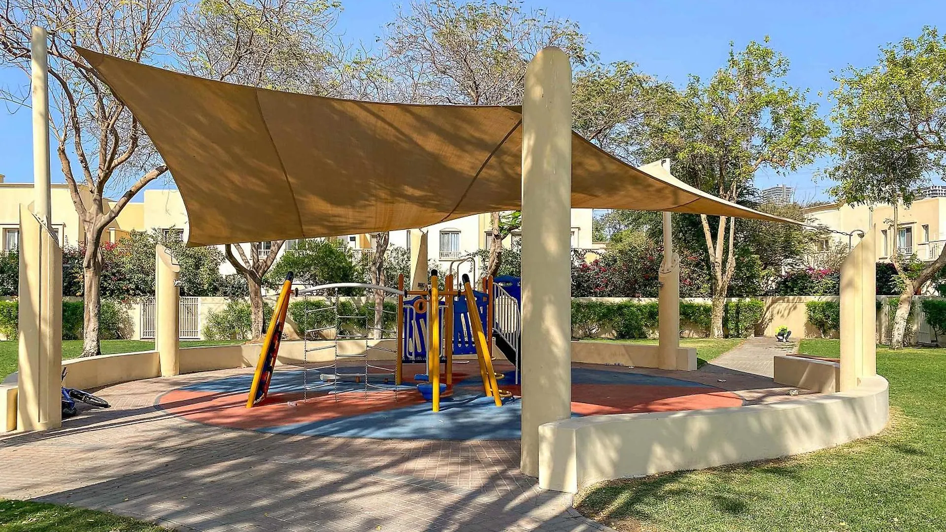 Silkhaus Luxe 2 Bdr With Maid Room In Springs 7 Villa 14 Dubai Holiday home