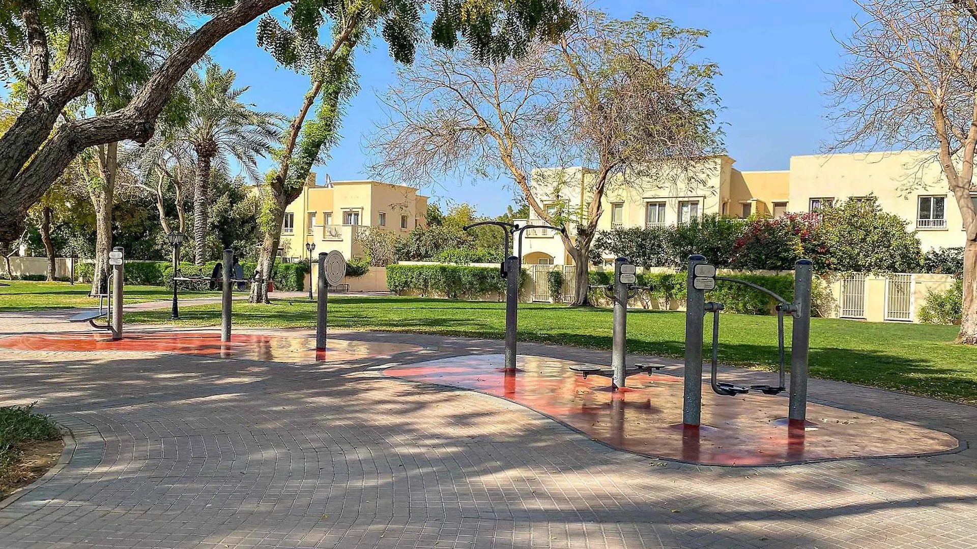 Holiday home Silkhaus Luxe 2 Bdr With Maid Room In Springs 7 Villa 14 Dubai United Arab Emirates
